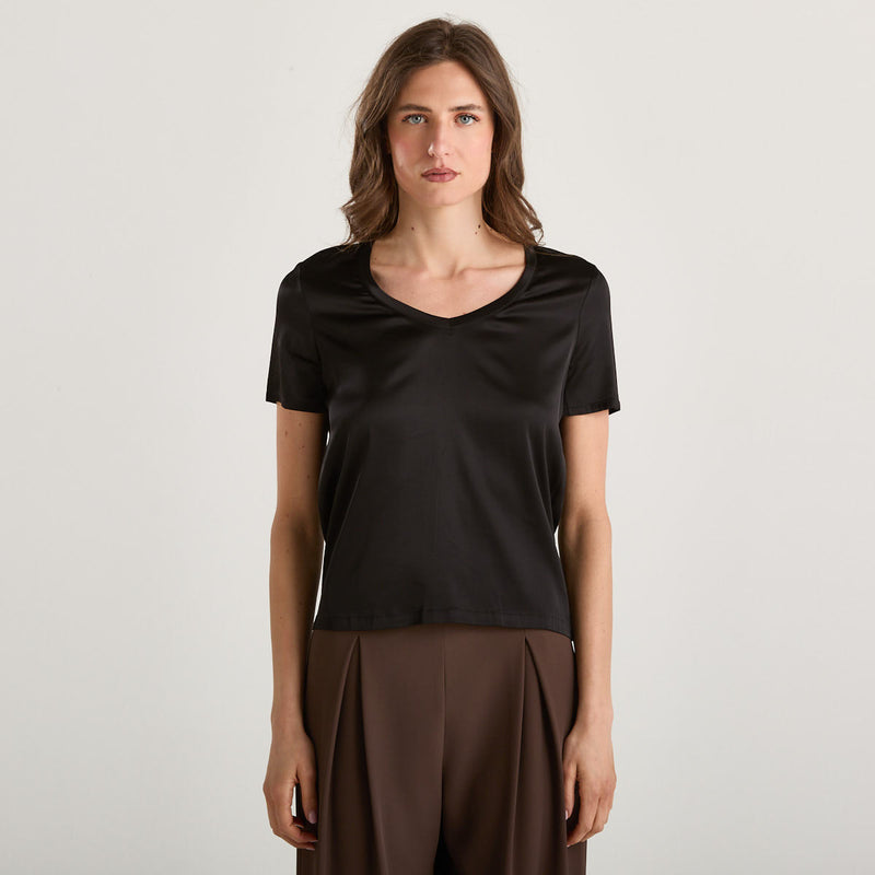 Relish t-shirt scollo a v in tessuto nero