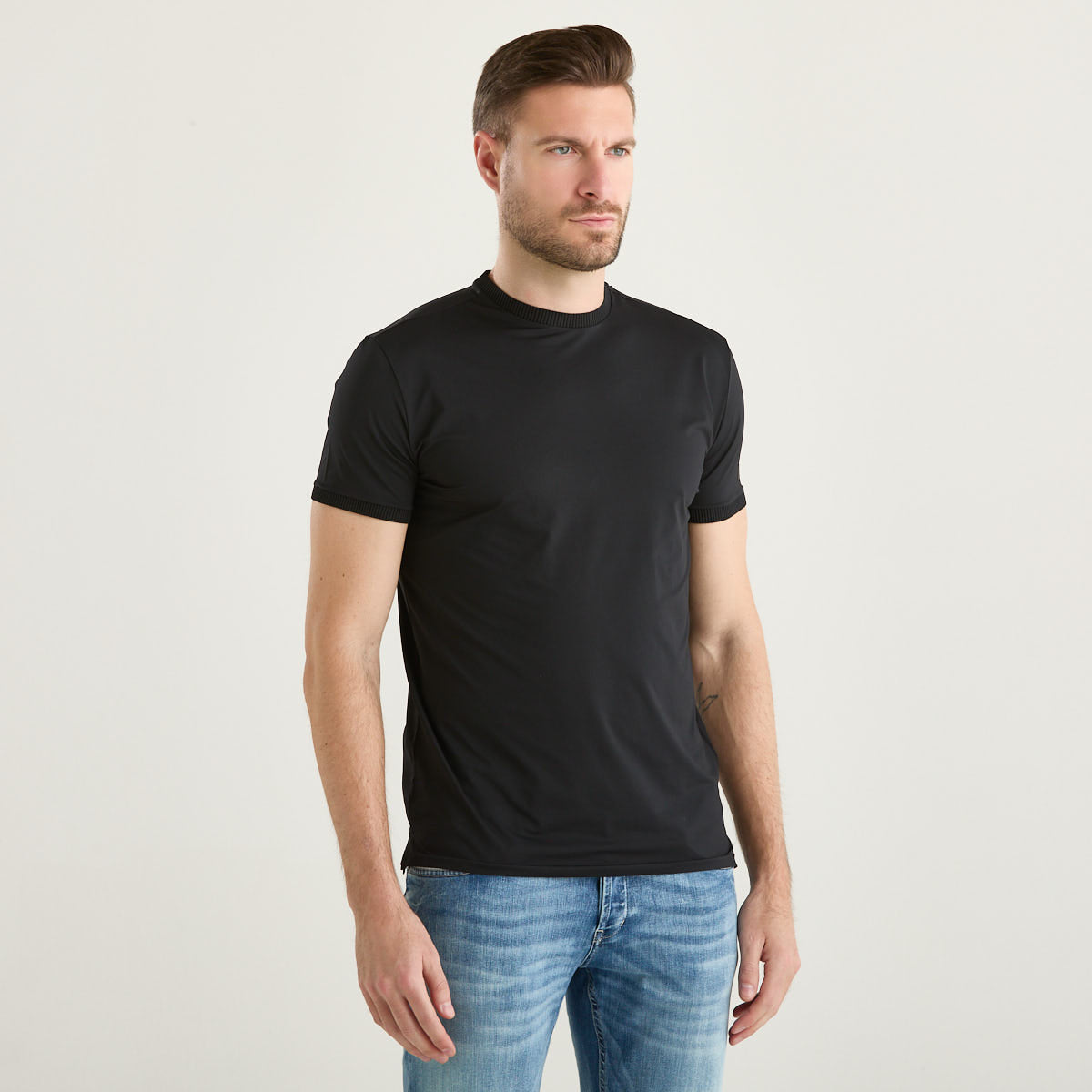 RRD t-shirt in tessuto tecnico girocollo nera