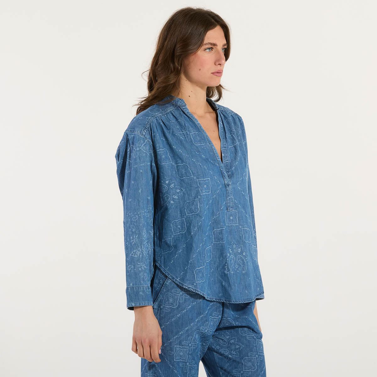 Pinko blusa denim stampa bandana