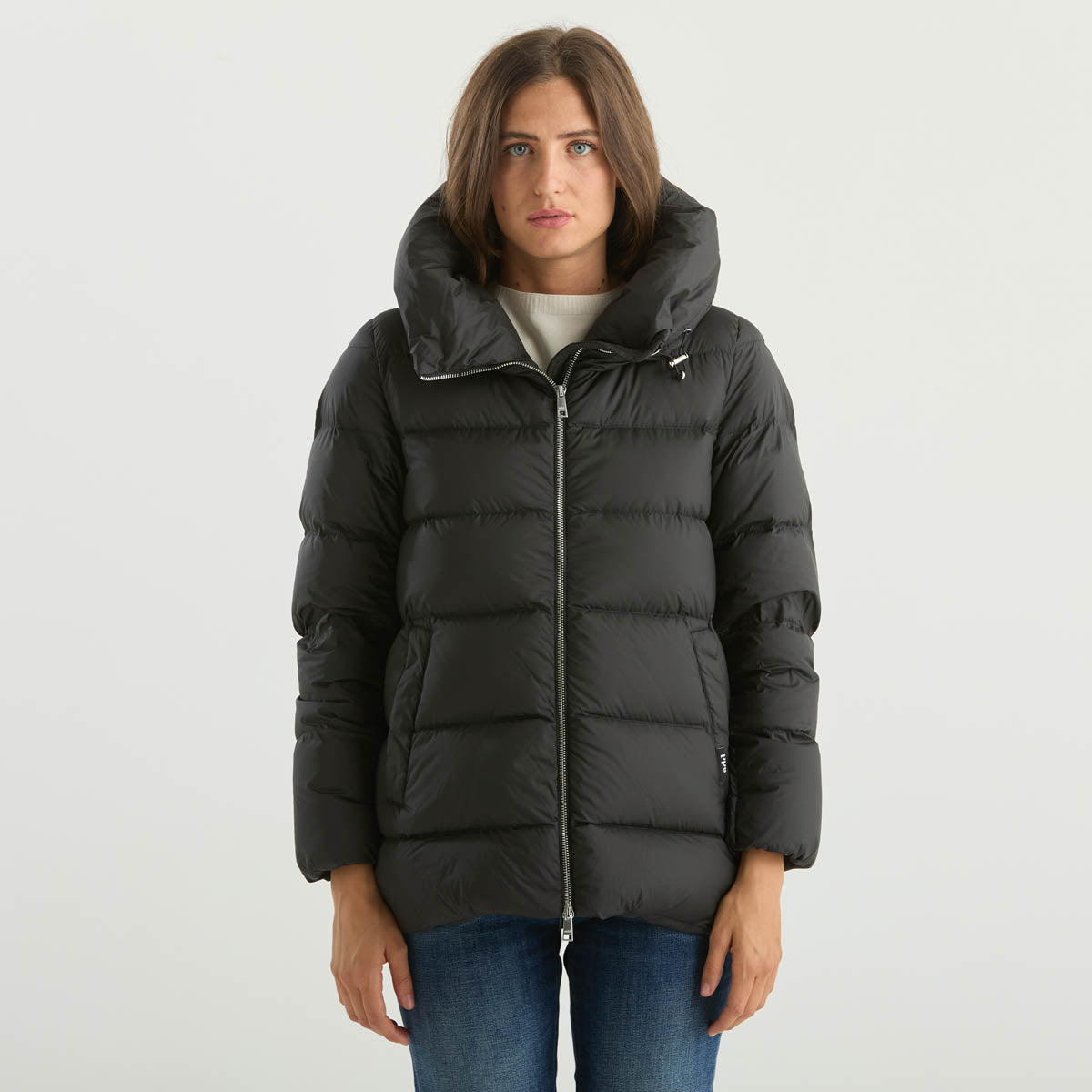 ADD giubbotto con cappuccio in tessuto nero