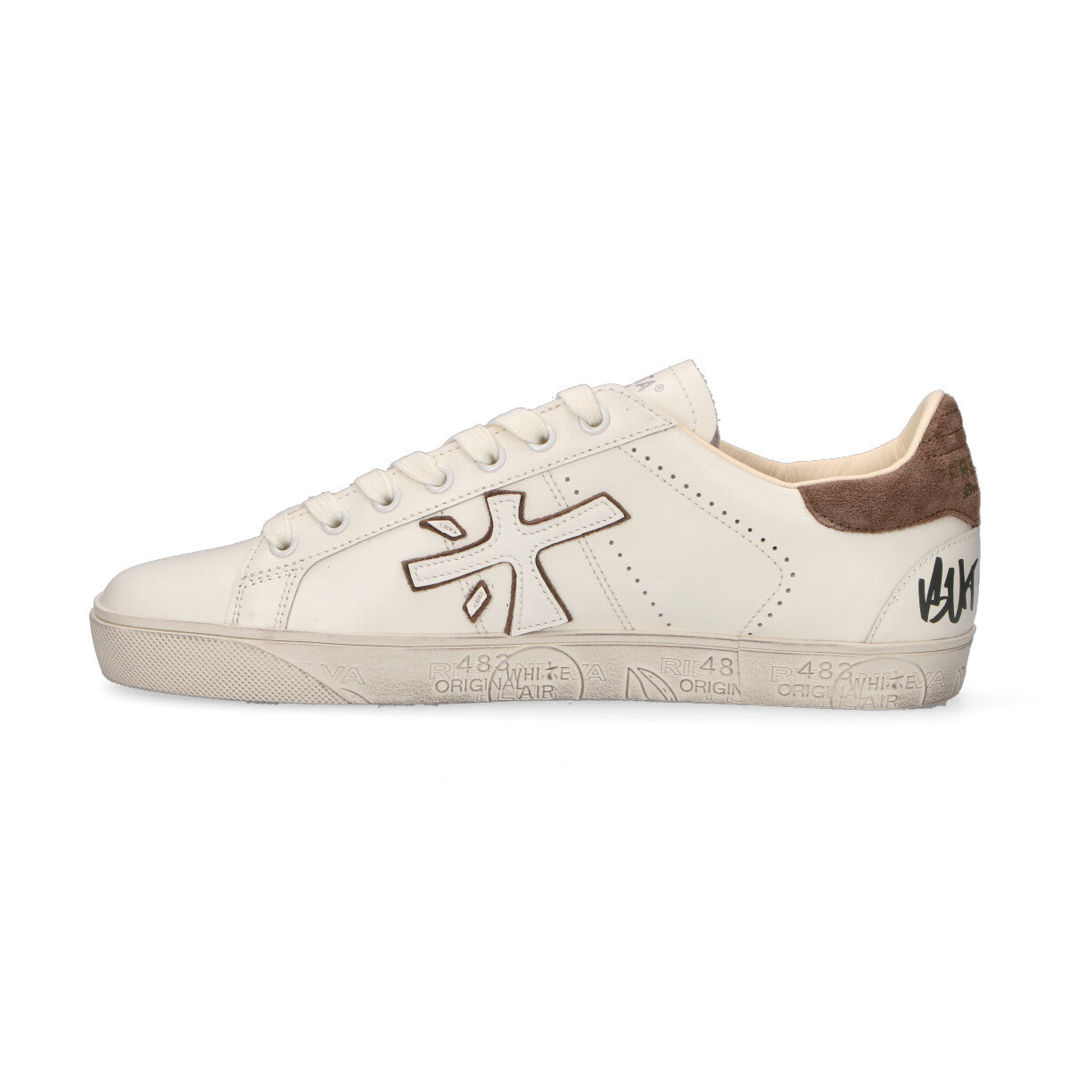 Premiata sneaker Steven in pelle bianca e beige