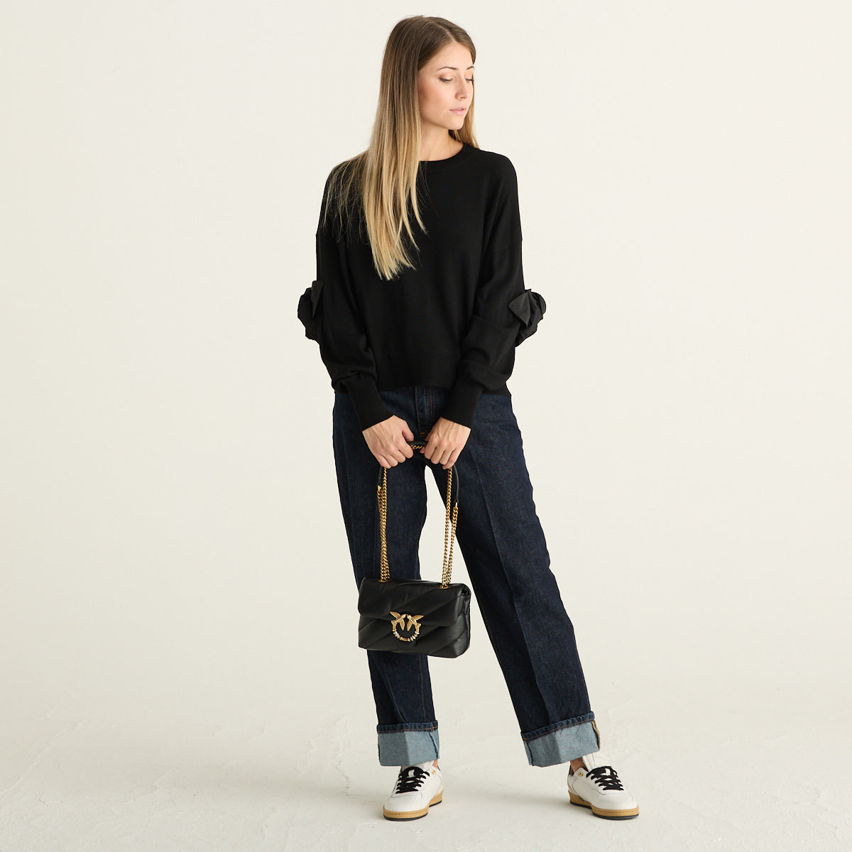 Mei Mei J Maglia Donna Nera con Fiocchi sulle Maniche e Girocollo