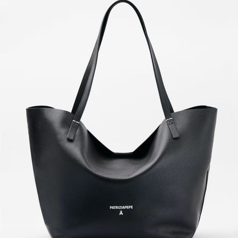Patrizia Pepe borsa shopping Never Complete in pelle martellata nera