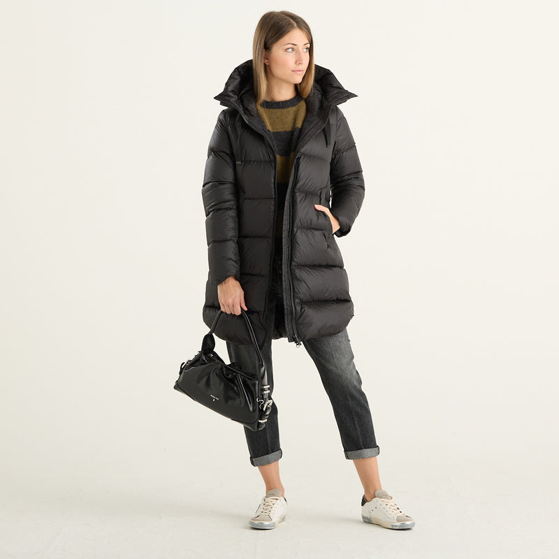 Bomboogie – Piumino lungo donna nero con cappuccio