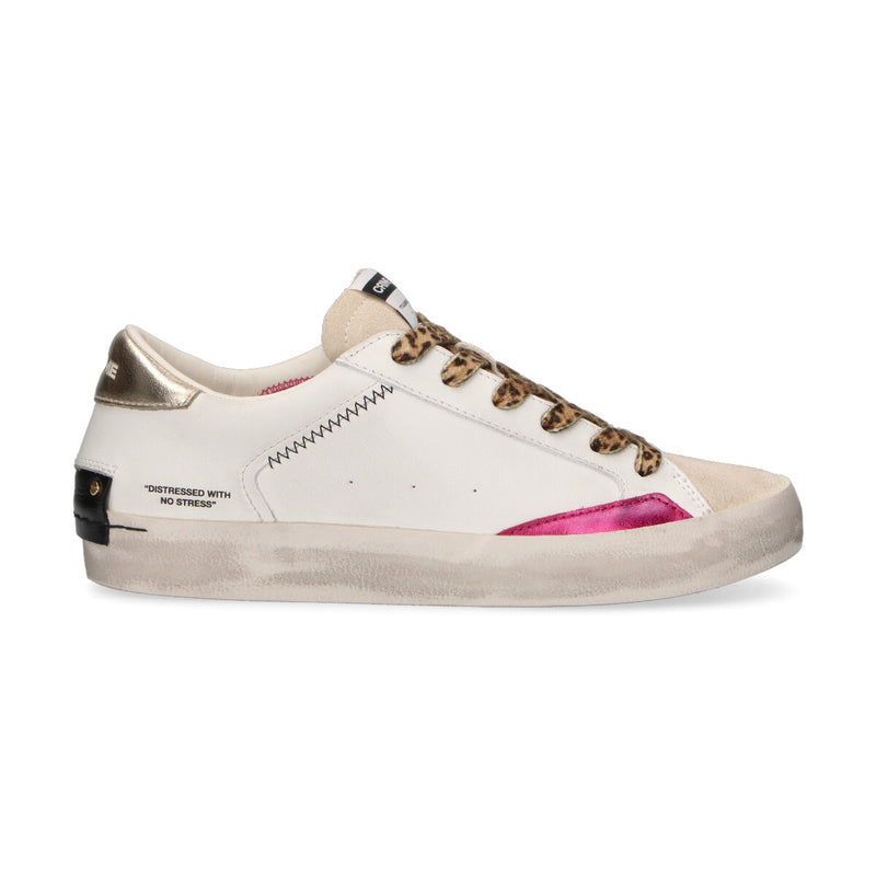 Crime London sneaker Distressed pelle bianca beige