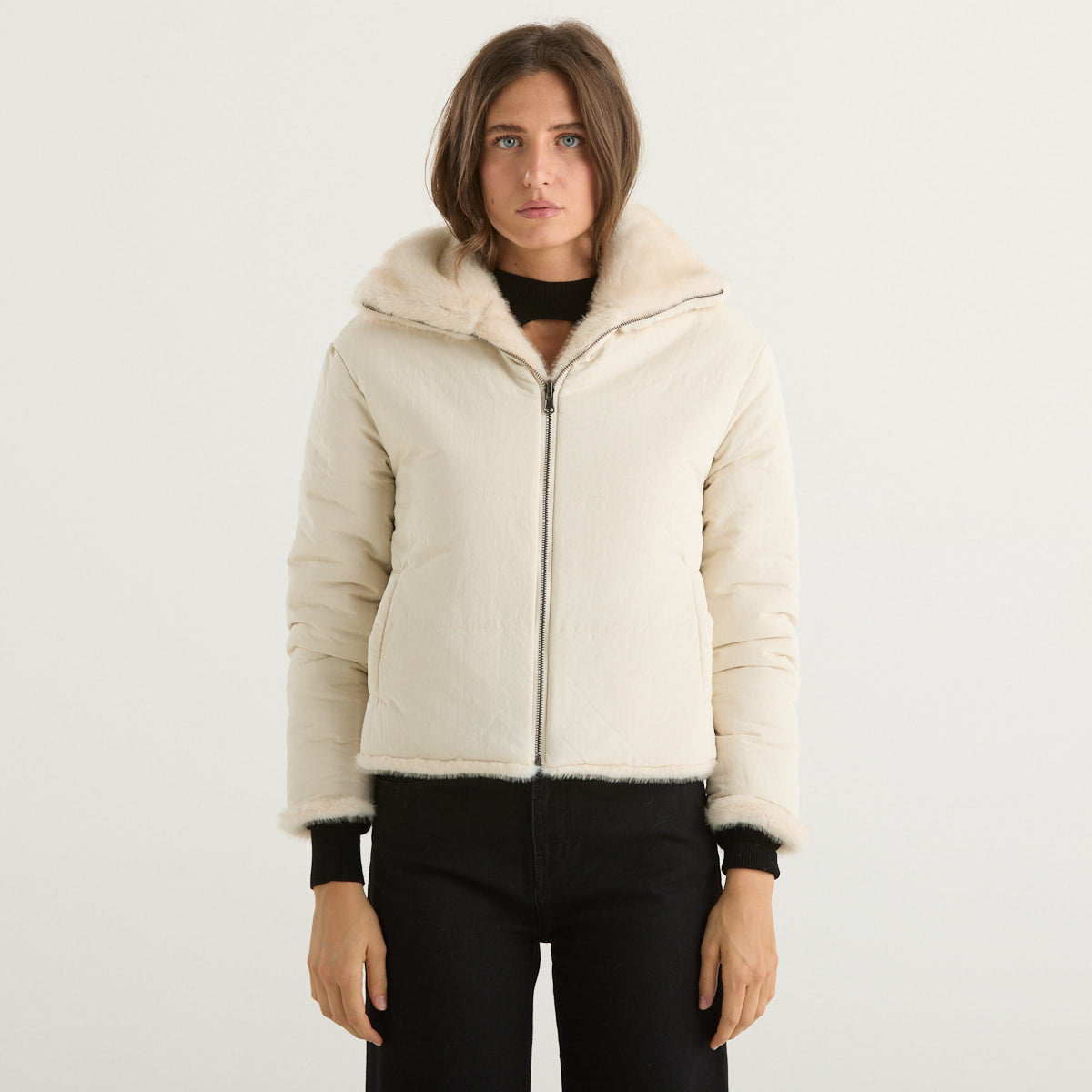 Blanche eco piumino corto reversibile beige