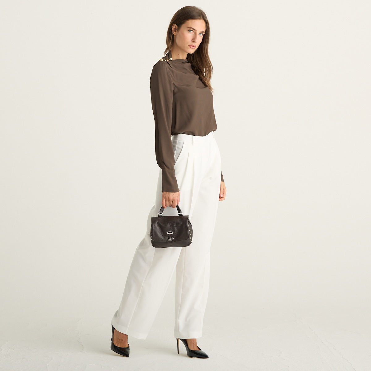 Patrizia Pepe blusa donna marrone in viscosa con drappeggio e bottoni dorati