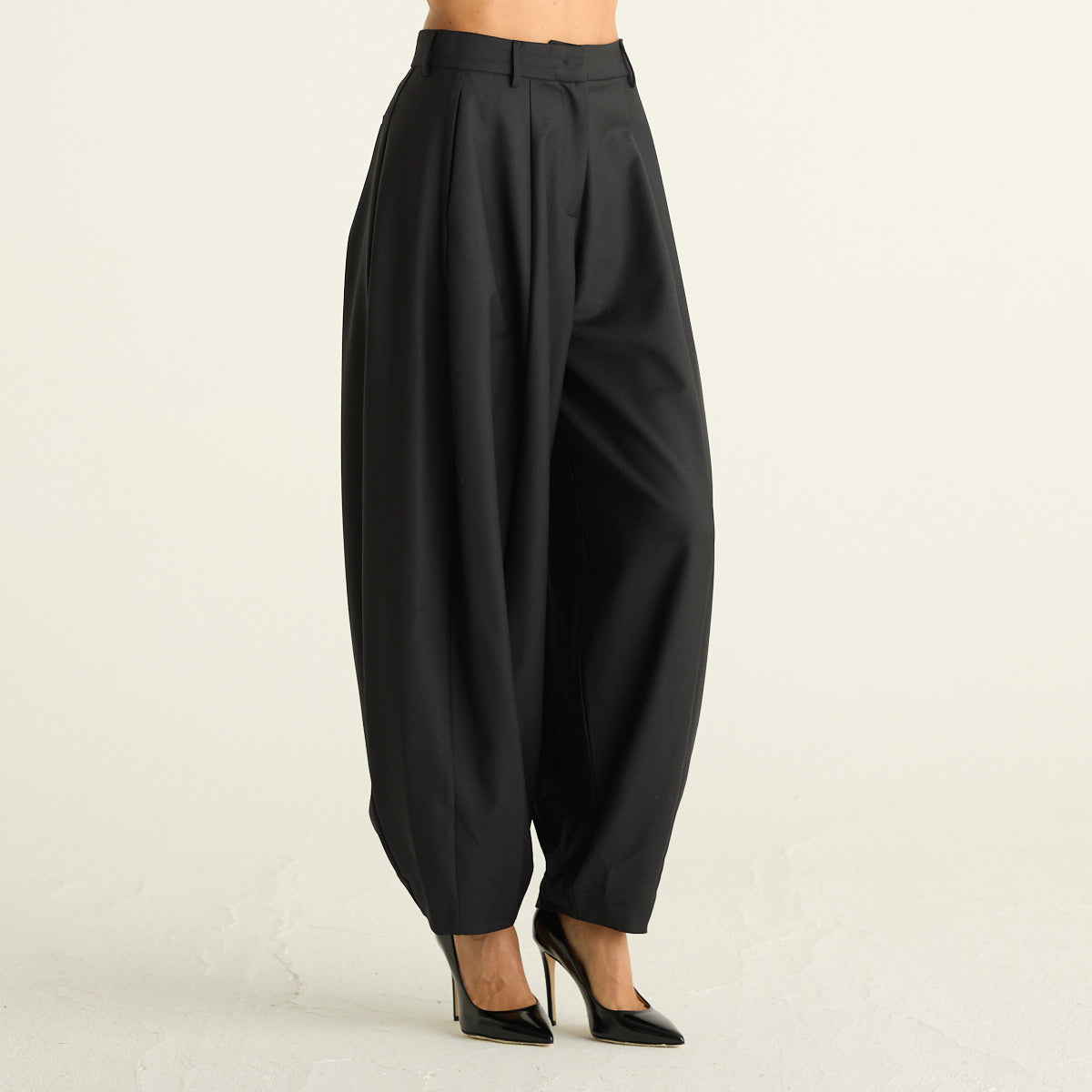 Mei Mei J Pantaloni Donna Neri a Vita Alta con Pinces e Gamba Ampia a Palloncino