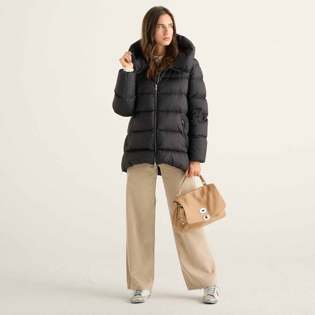 ADD Piumino Donna Nero con Collo Alto