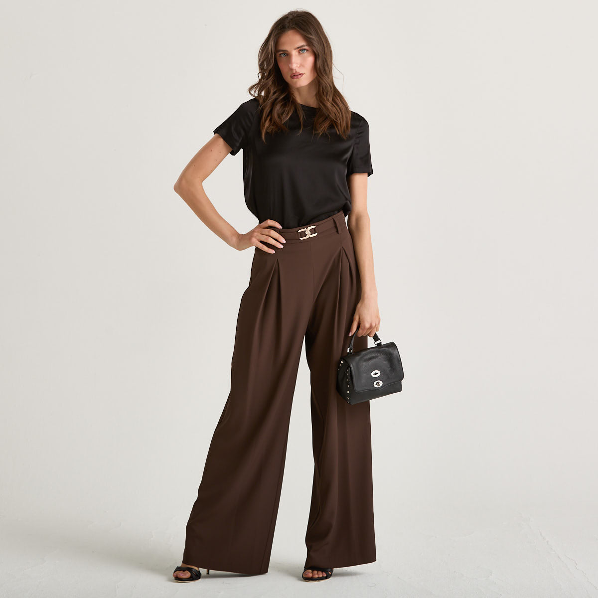 Relish t-shirt girocollo in tessuto nero