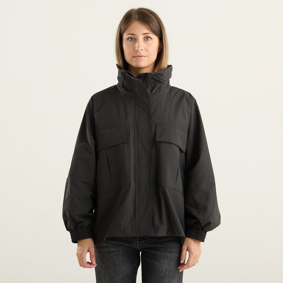 Weekend Max Mara giacca donna Epoca nera in tela antigoccia con cappuccio