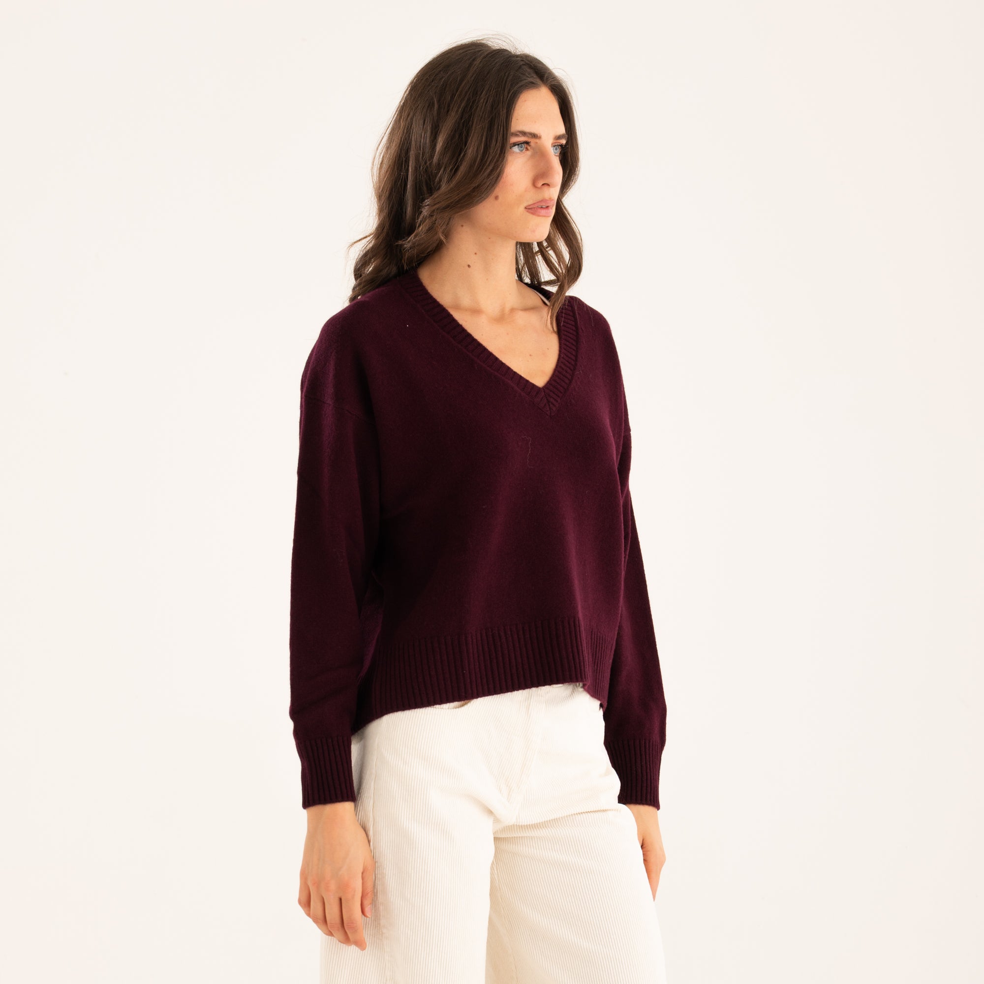 Souvenir maglione scollato a v bordeaux