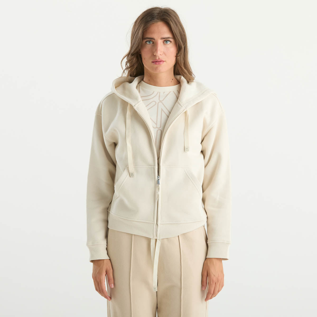 Maxmara felpa con cappuccio e zip beige