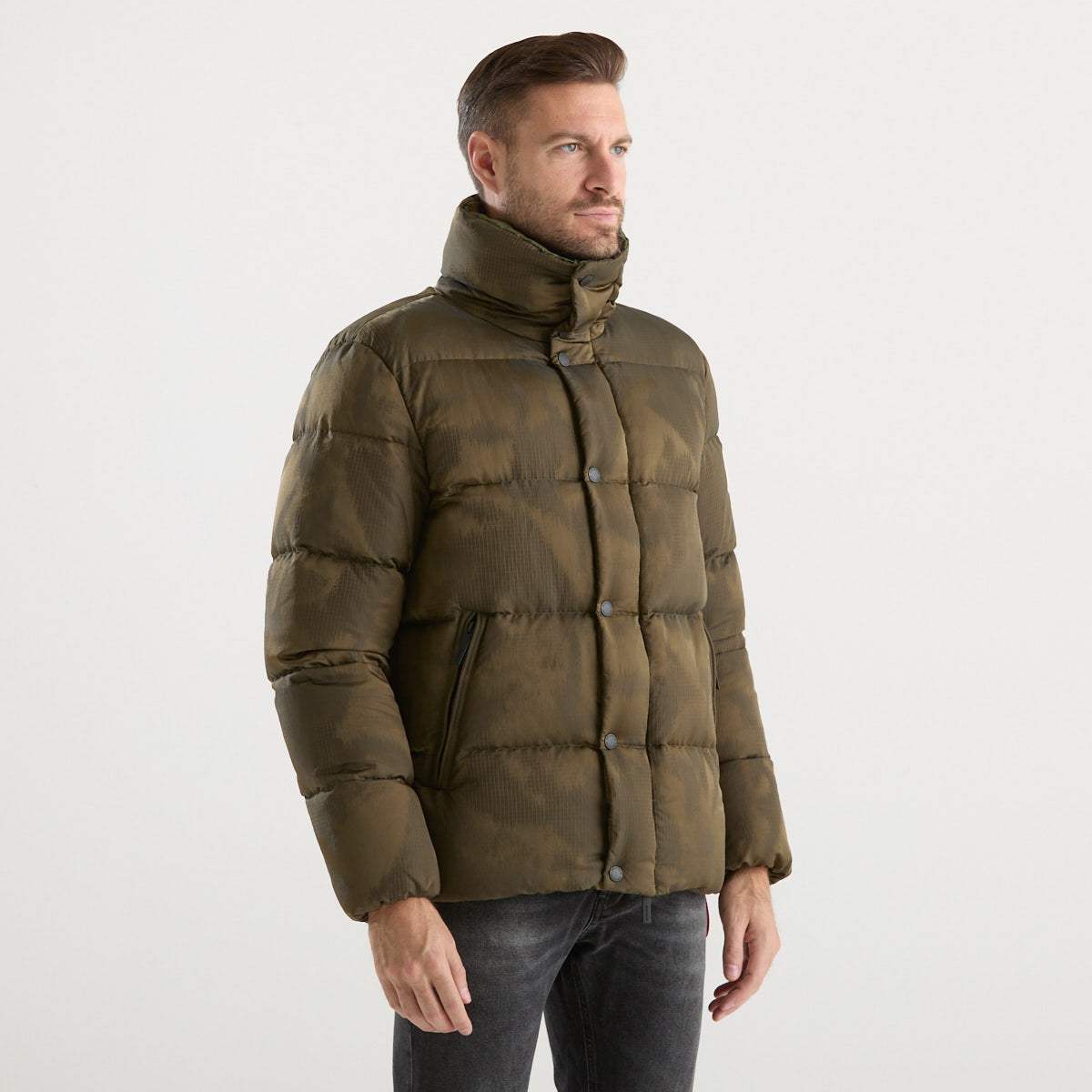 After label piumino corto verde militare