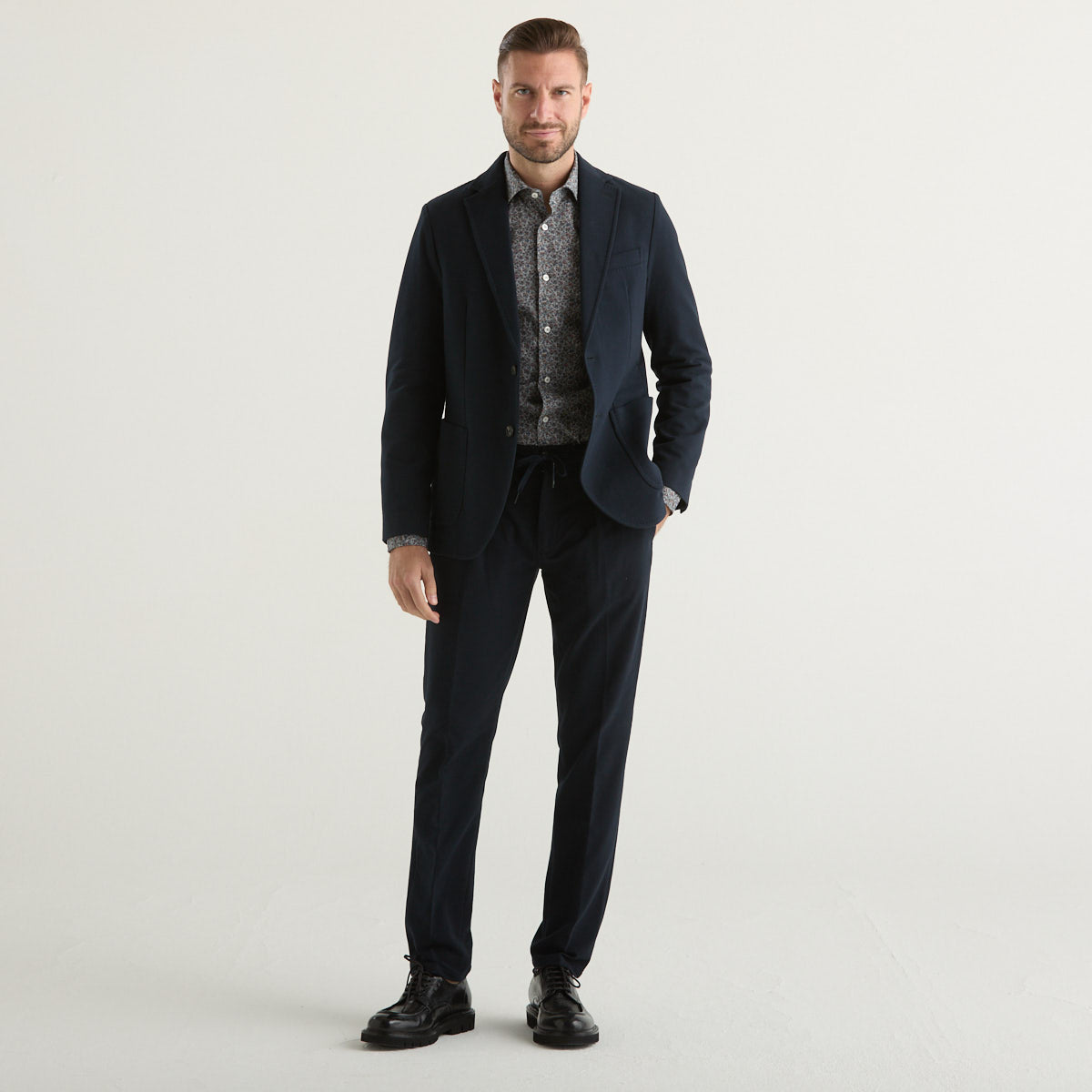 Circolo pantalone elgante in tessuto blu