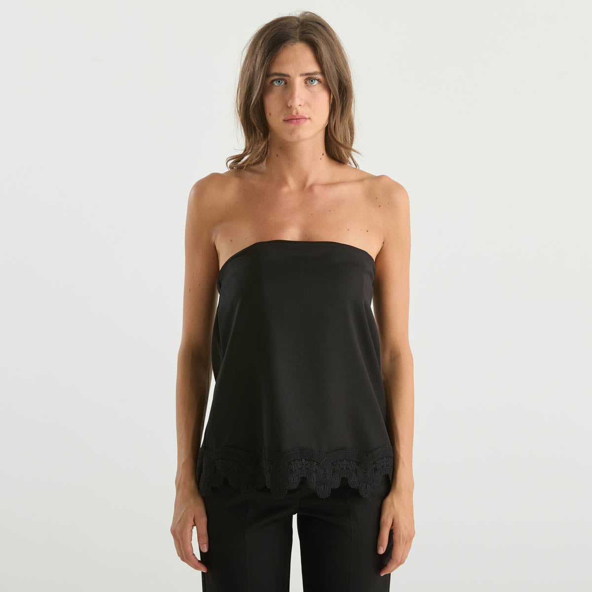 Souvenir top in tessuto nero