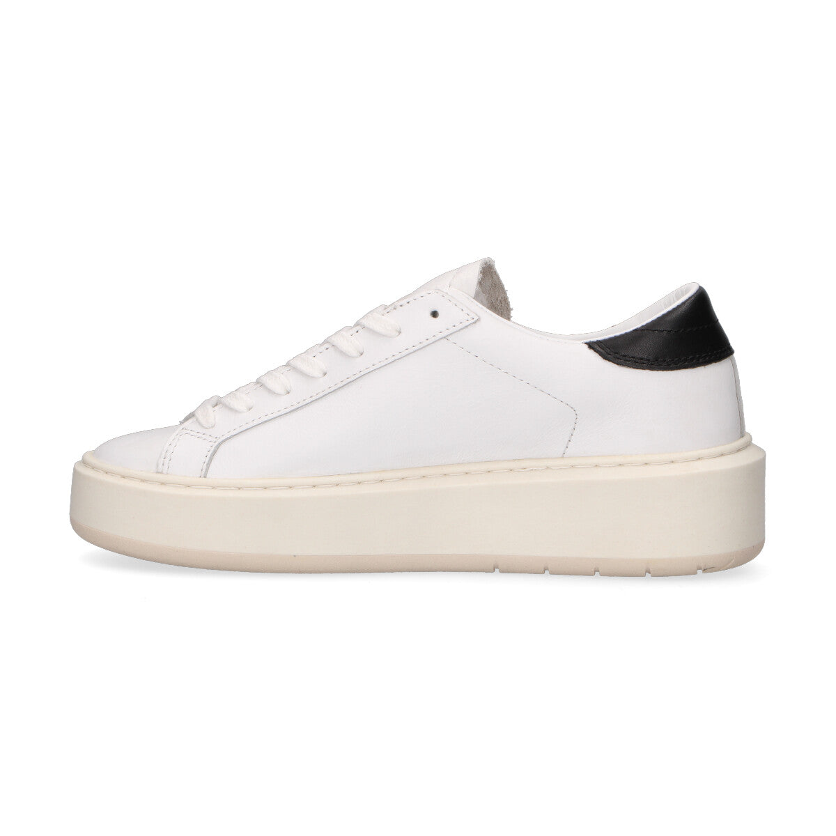 D.A.T.E. sneaker Hill Low Platform pelle bianca