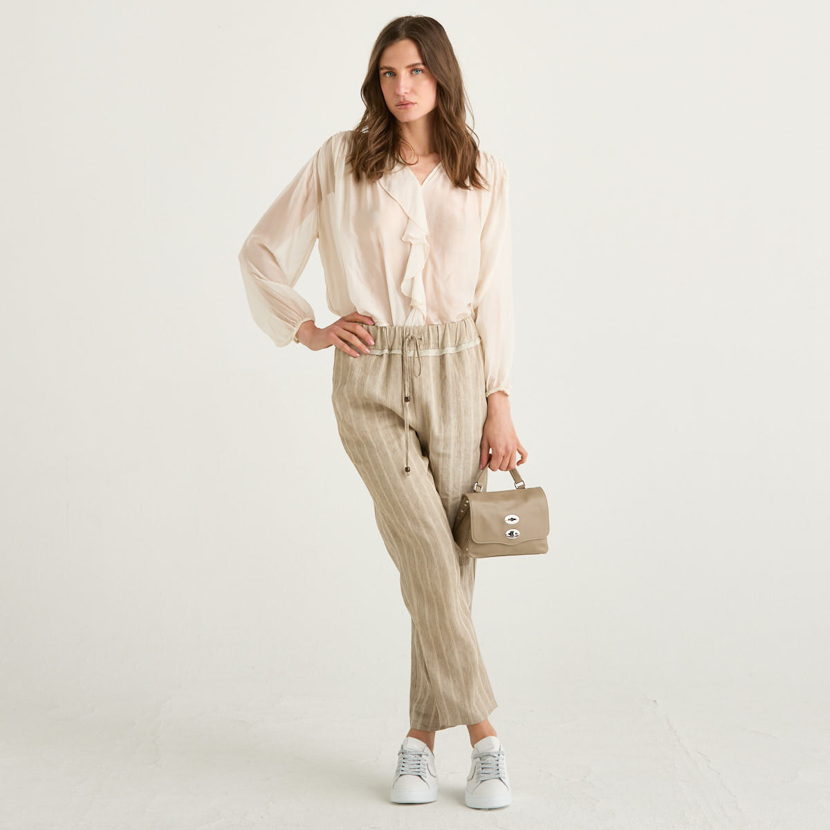 Souvenir pantalone gessato in tessuto beige