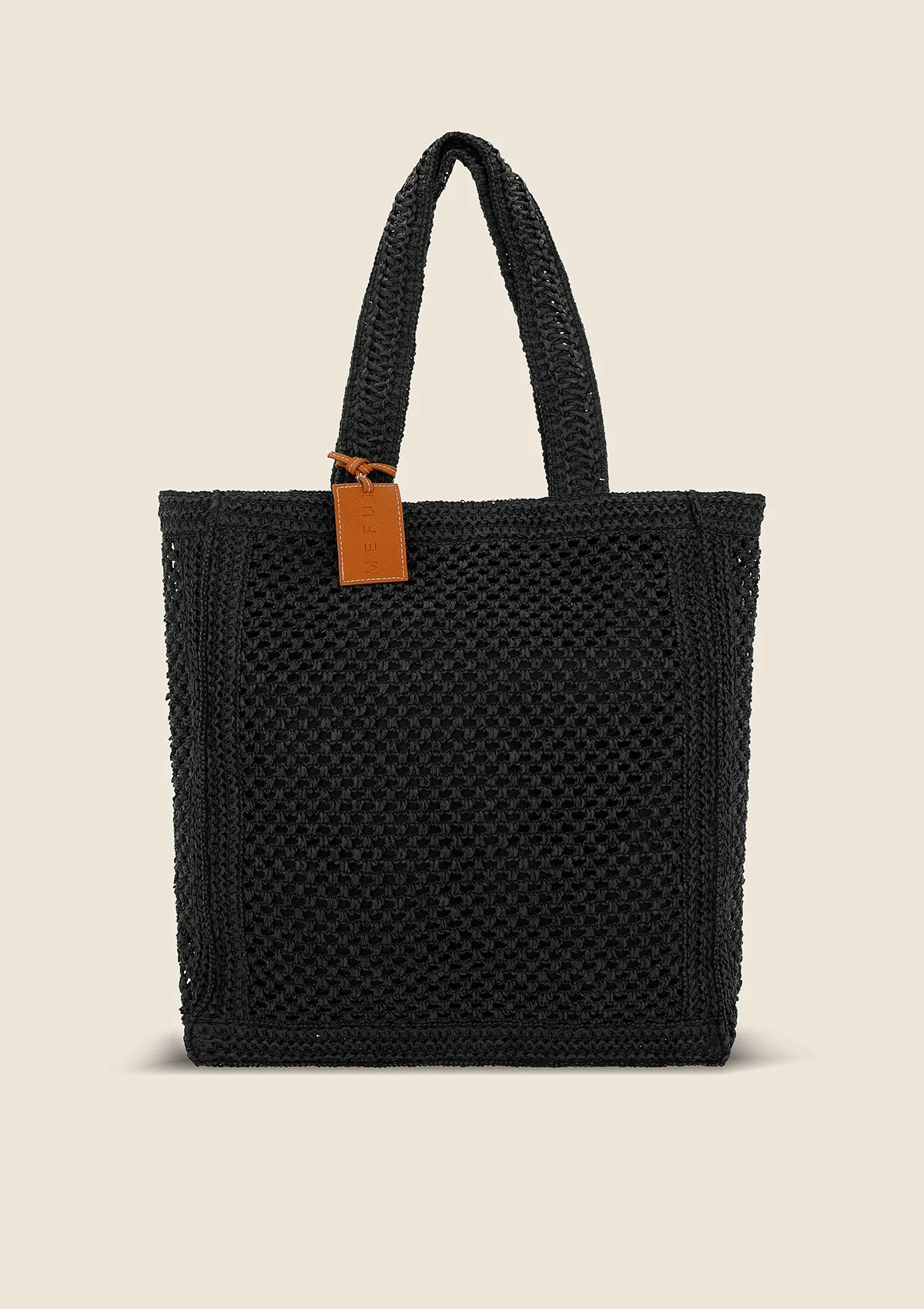 Me fui beachbag in raffia nera
