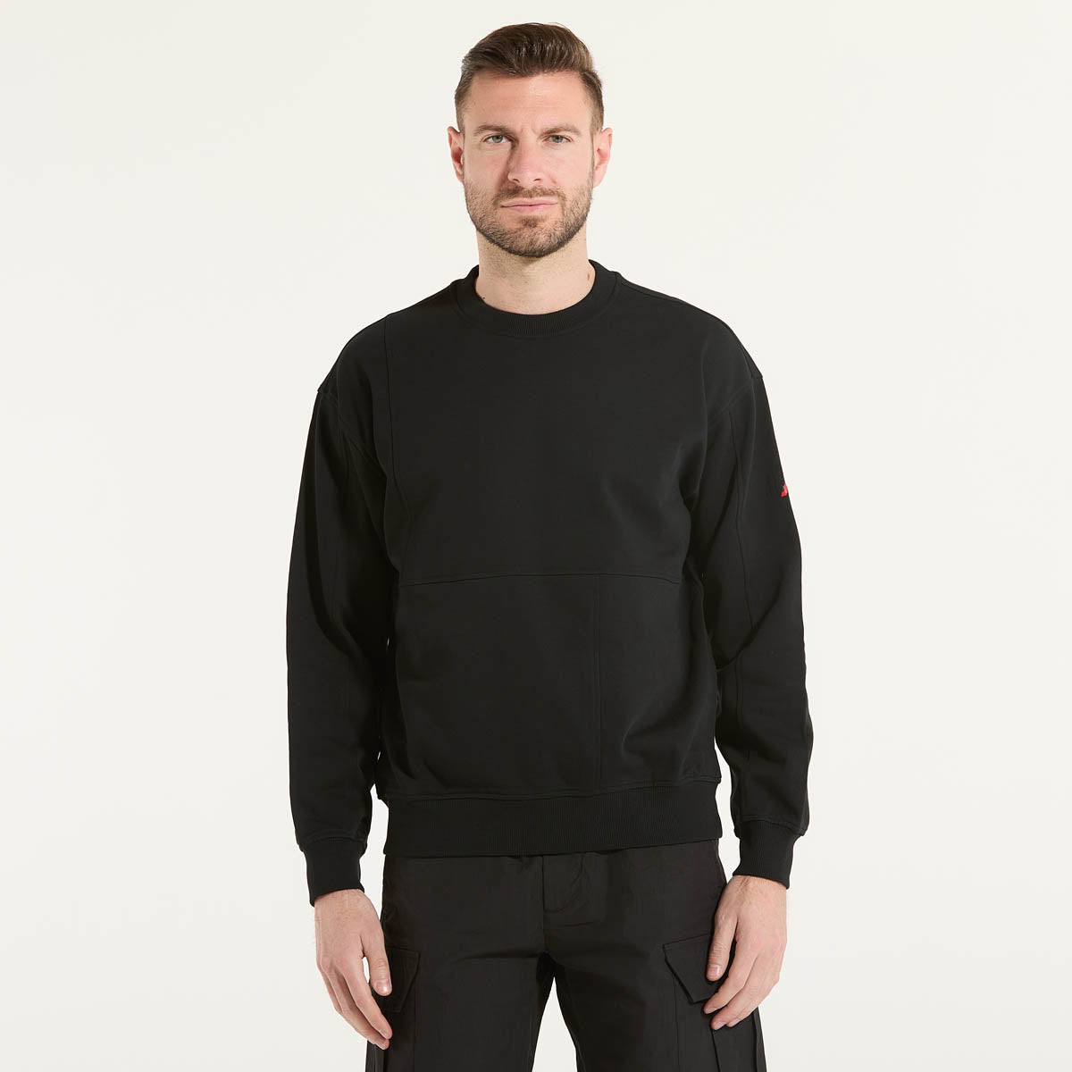 After Label felpa girocollo in tessuto nero