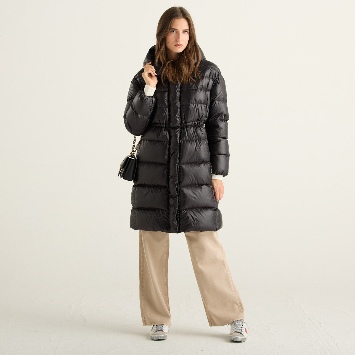 ADD Piumino Lungo Donna Nero con Cappuccio e Coulisse in Vita