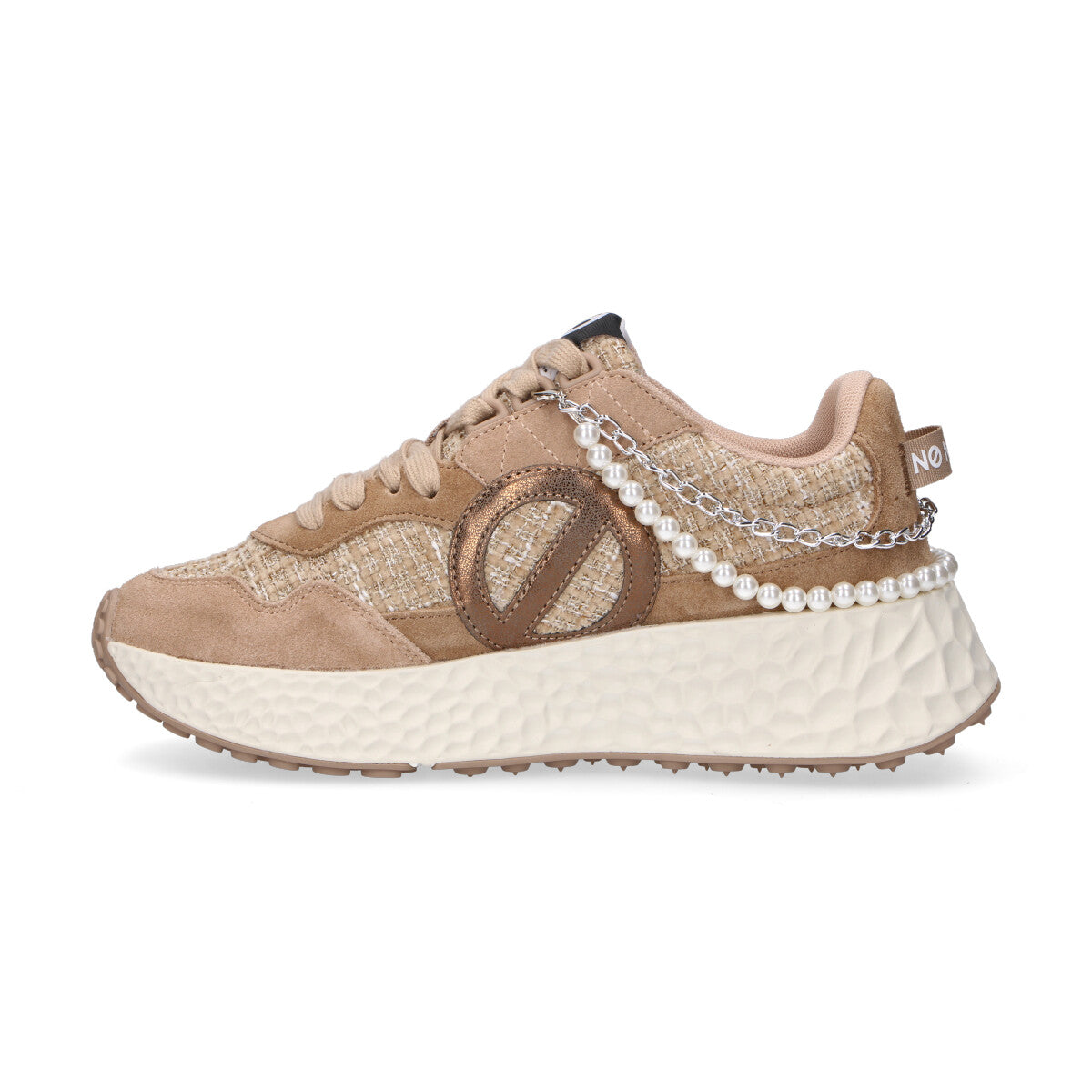 No Name sneaker Carter Jogger con charms in camoscio beige