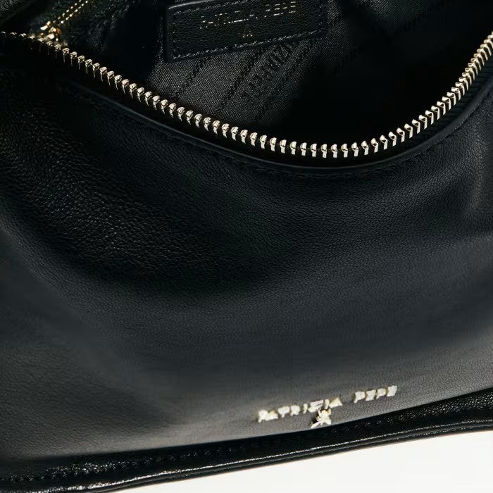 Patrizia Pepe borsa Contemporary Hobo piccola in pelle nera