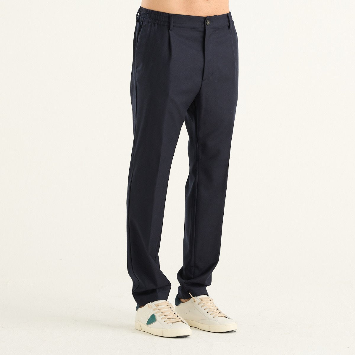 Cruna pantalone uomo Mitte blu navy con pinces e vita elasticizzata