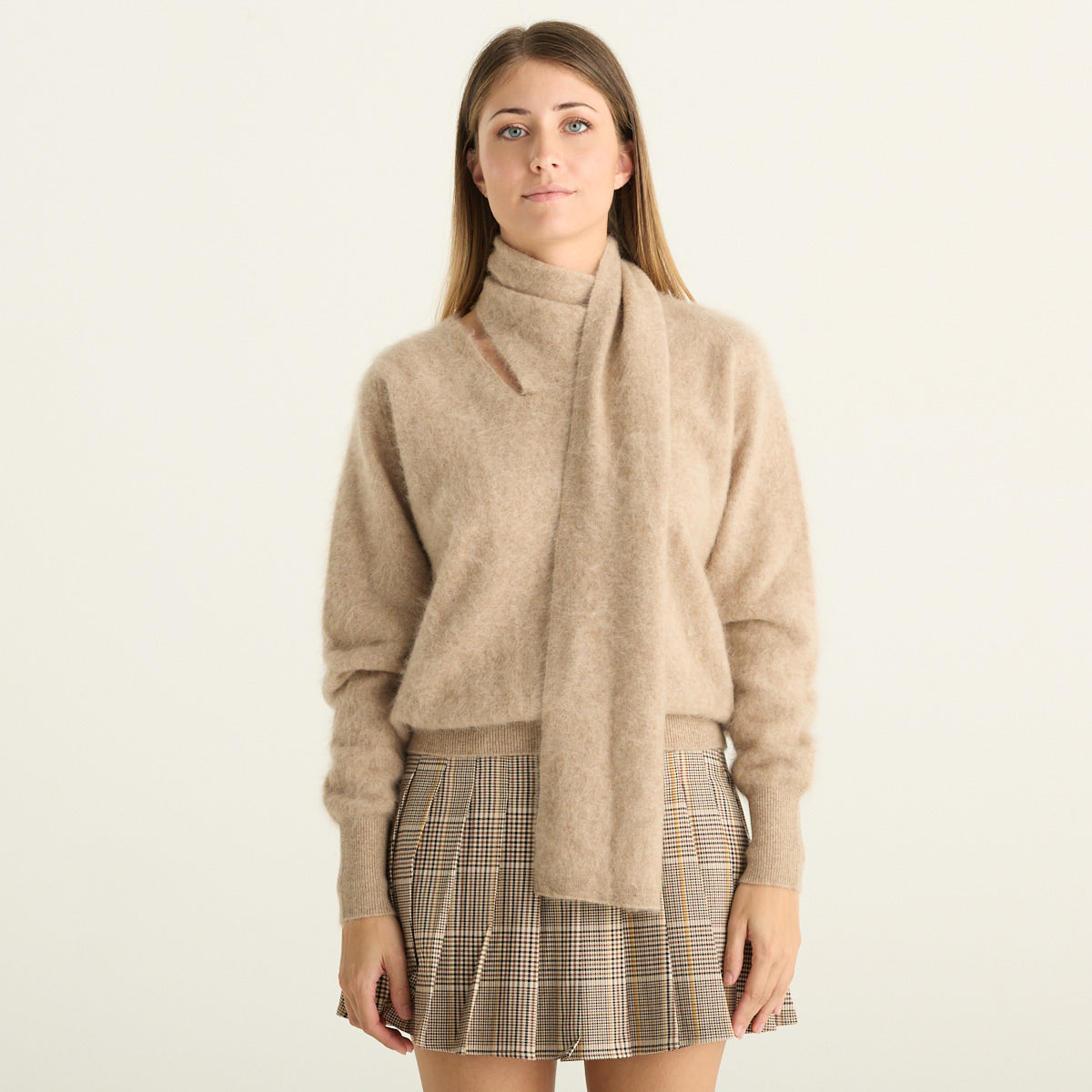 Mei Mei J Maglia Donna Beige Cammello con Sciarpa Integrata e Maniche Lunghe