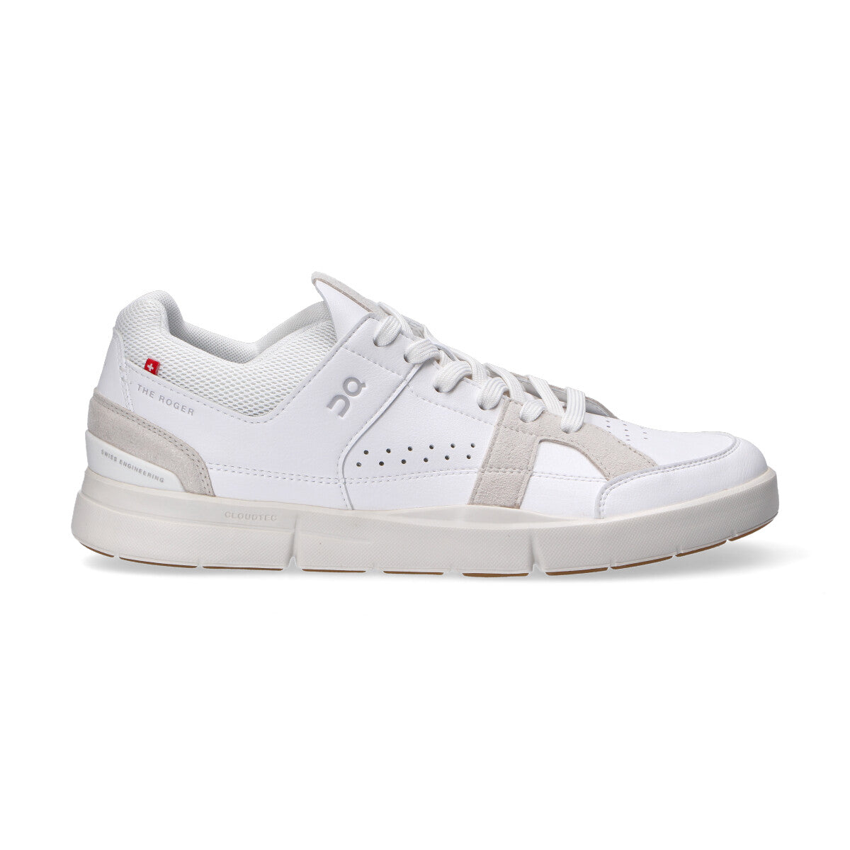 On trainers The Roger Advantage white