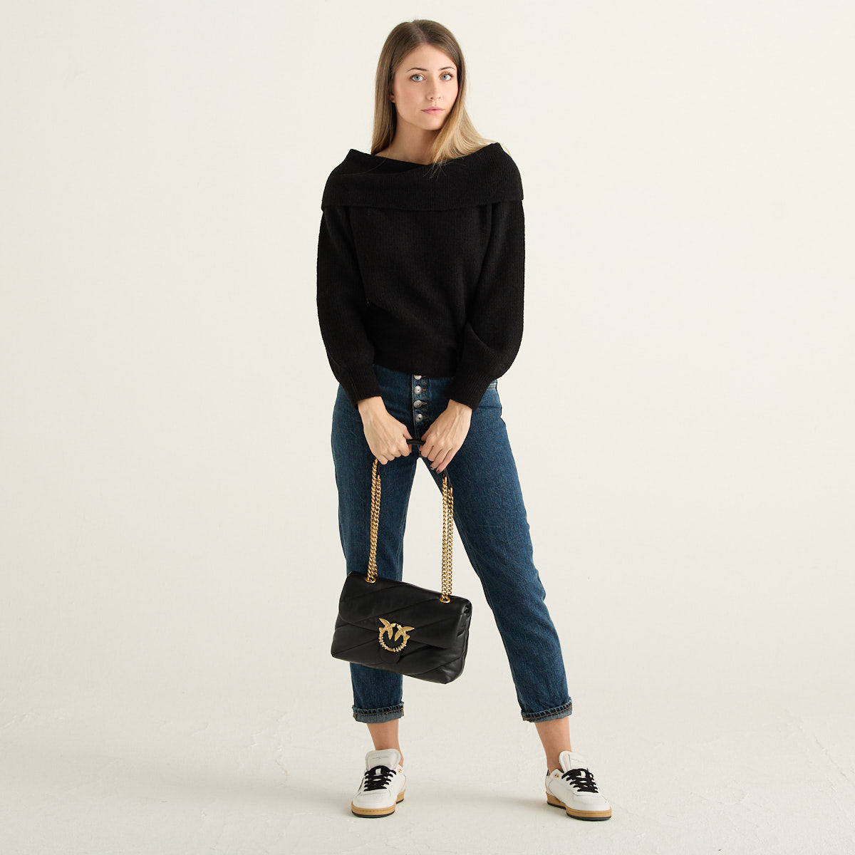 MC2 Saint Barth Maglione Donna Nero con Maxi Collo a Barca Risvoltato