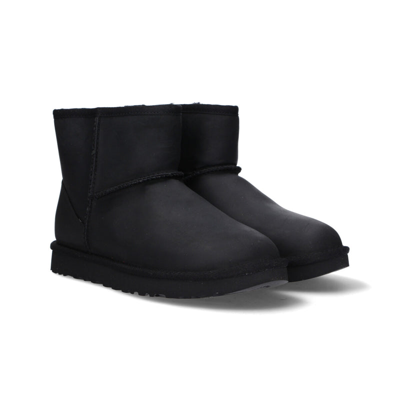 UGG Classic mini leather black waterproof