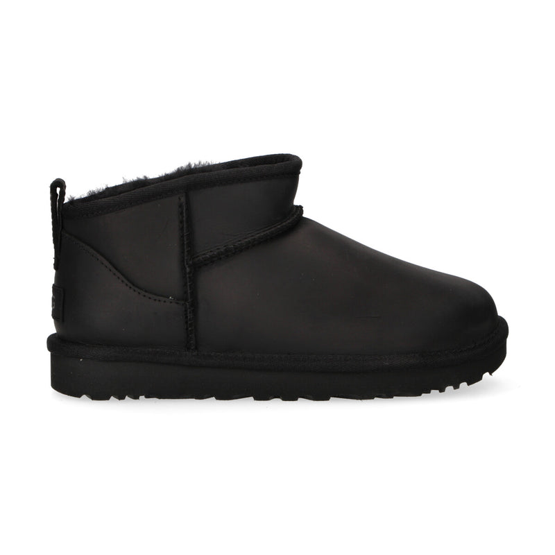 Ugg Classic Ultra Mini pelle black