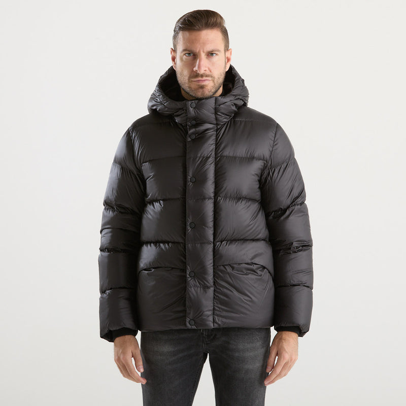 ADD piumino corto imbottito con cappuccio nero