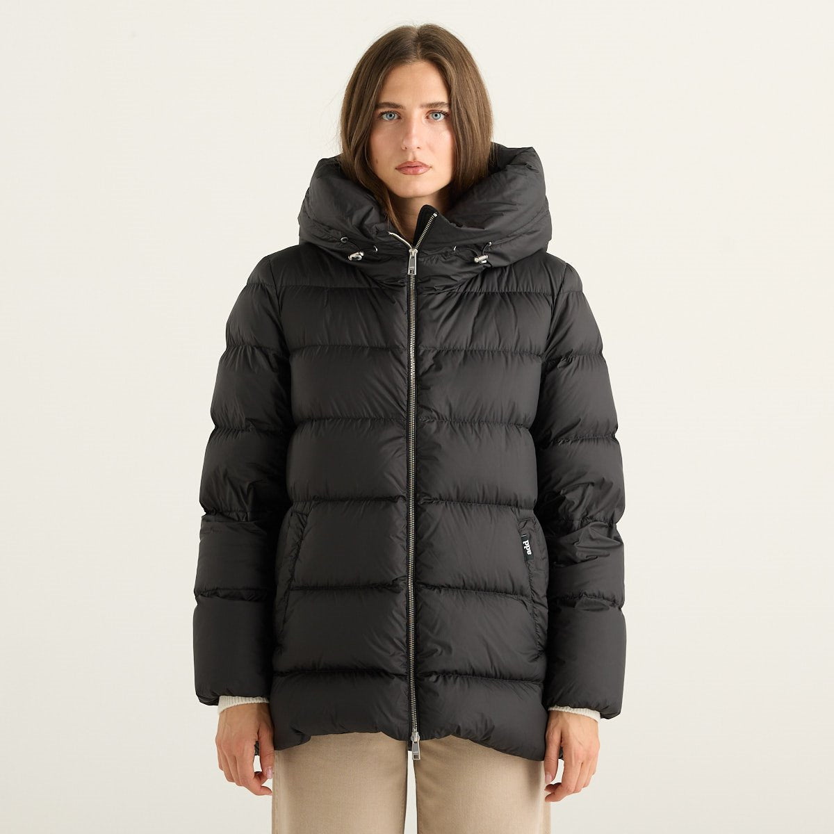 ADD Piumino Donna Nero con Collo Alto