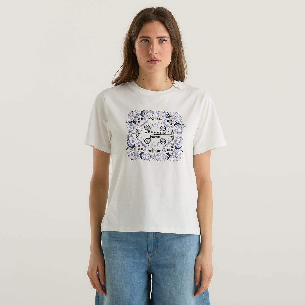 Weekend MaxMara t-shirt bianca con stampa e ricami
