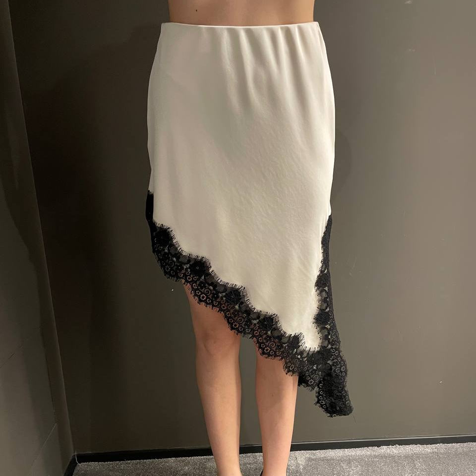 Haveone gonna asimmetrica in tessuto panna