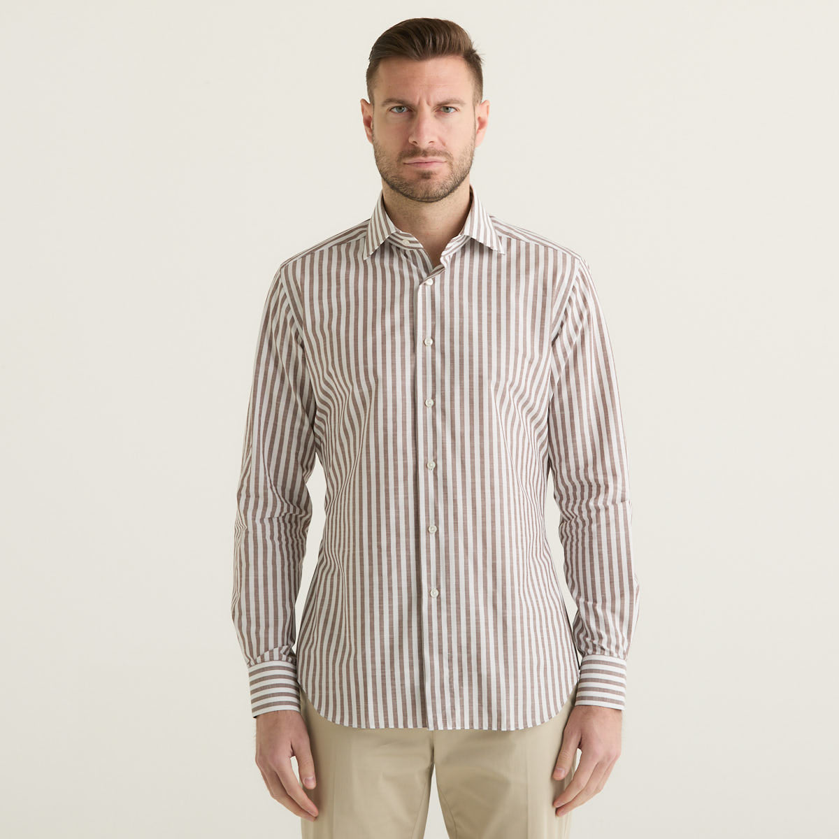 Xacus camicia in tessuto a righe beige e bianco