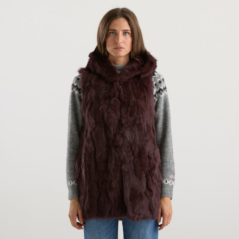 Blanche gilet in lapin con cappuccio bordeaux