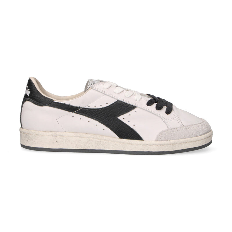 Diadora sneaker Prestige Used in pelle bianca