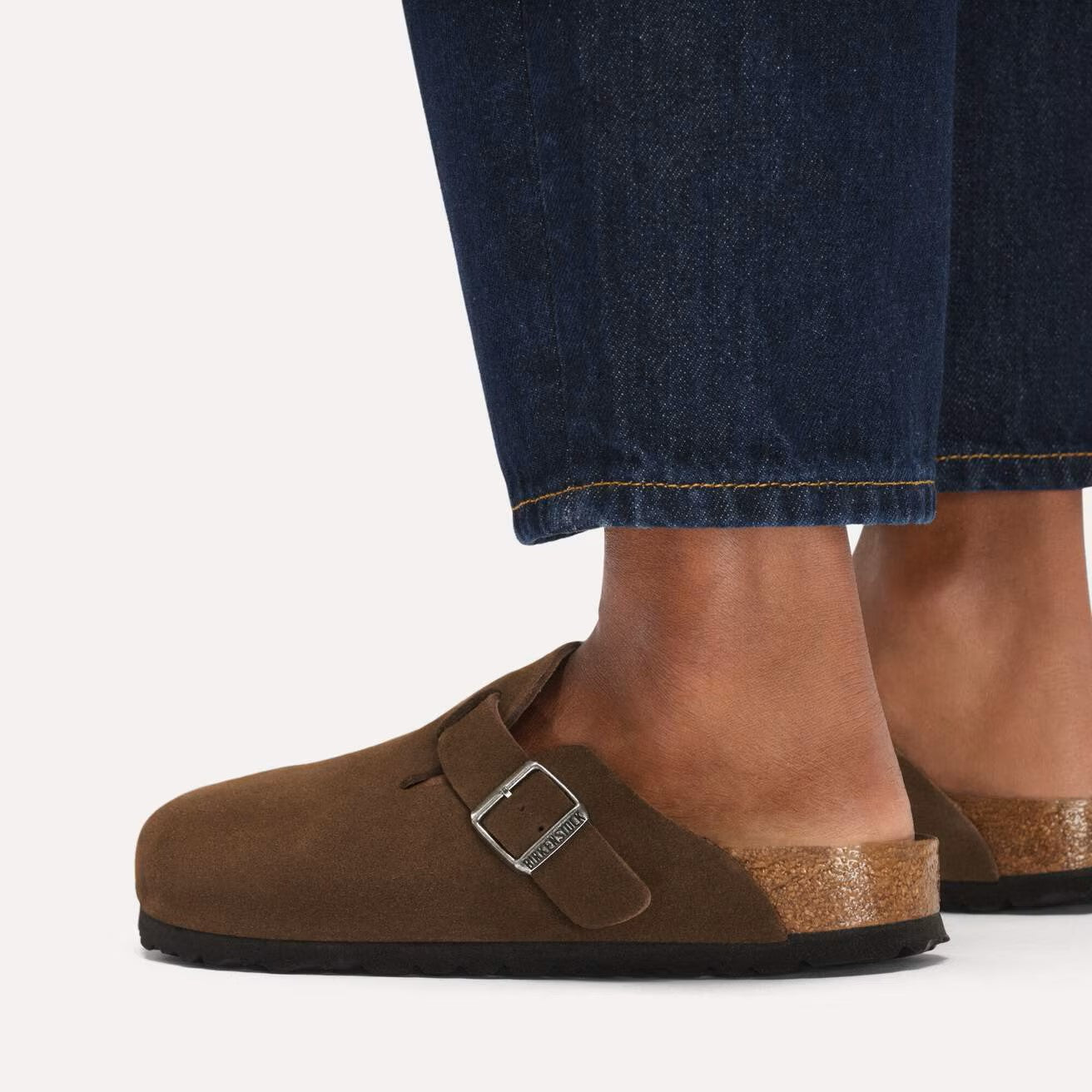 Birkenstock ciabatta Boston in pelle scamosciata testa di moro