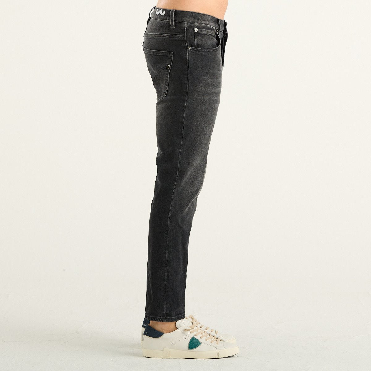 Dondup jeans uomo Brighton carrot fit nero lavato