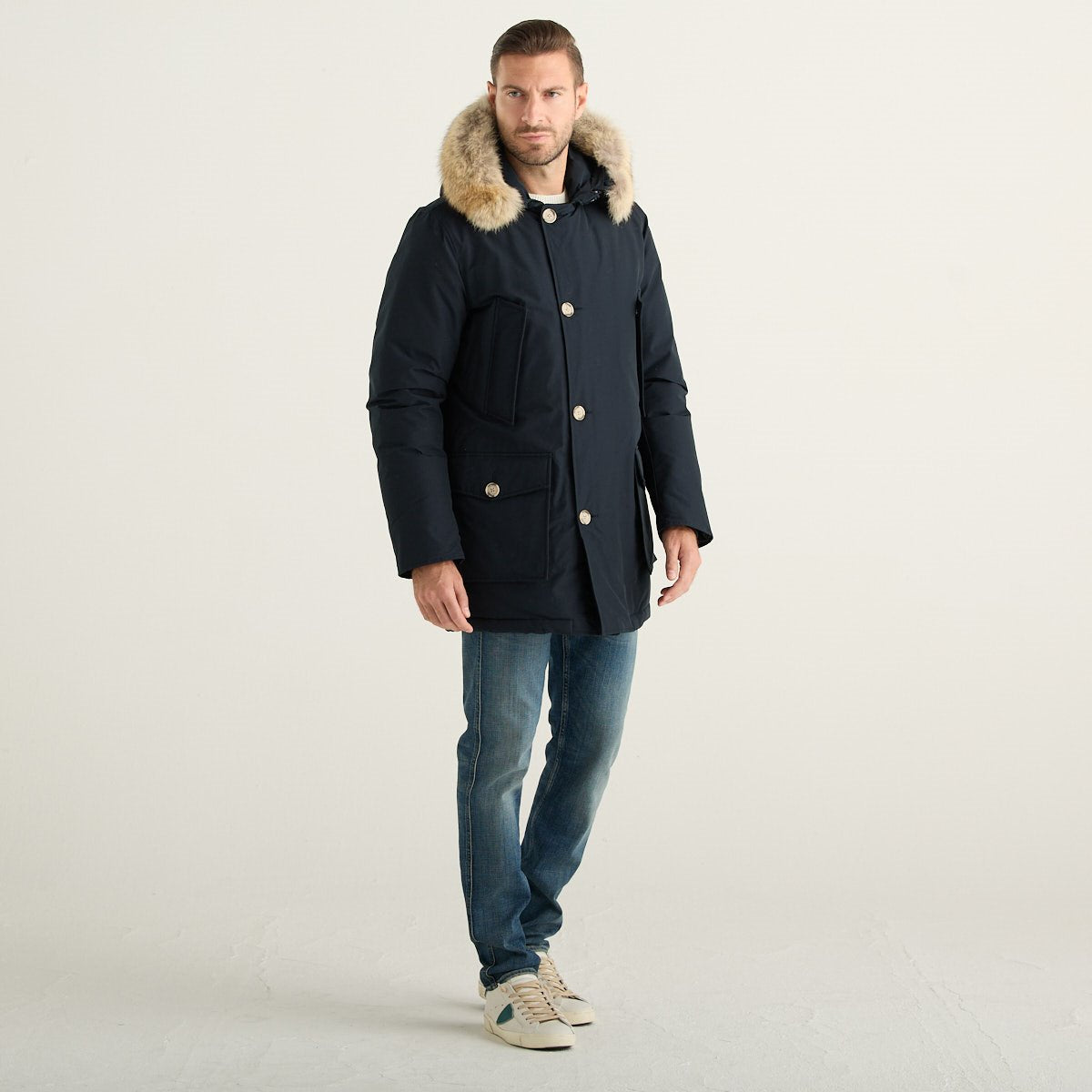 Woolrich Parka Uomo Blu Navy con Cappuccio Bordato in Pelliccia