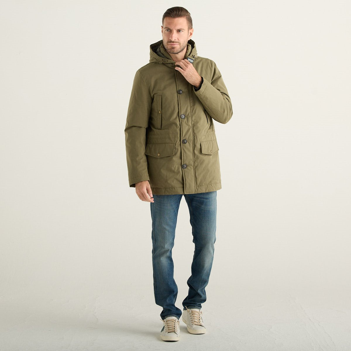 Woolrich Mountain Cloth Parka Uomo Verde Oliva con Cappuccio e Imbottitura in Piumino d'Anatra
