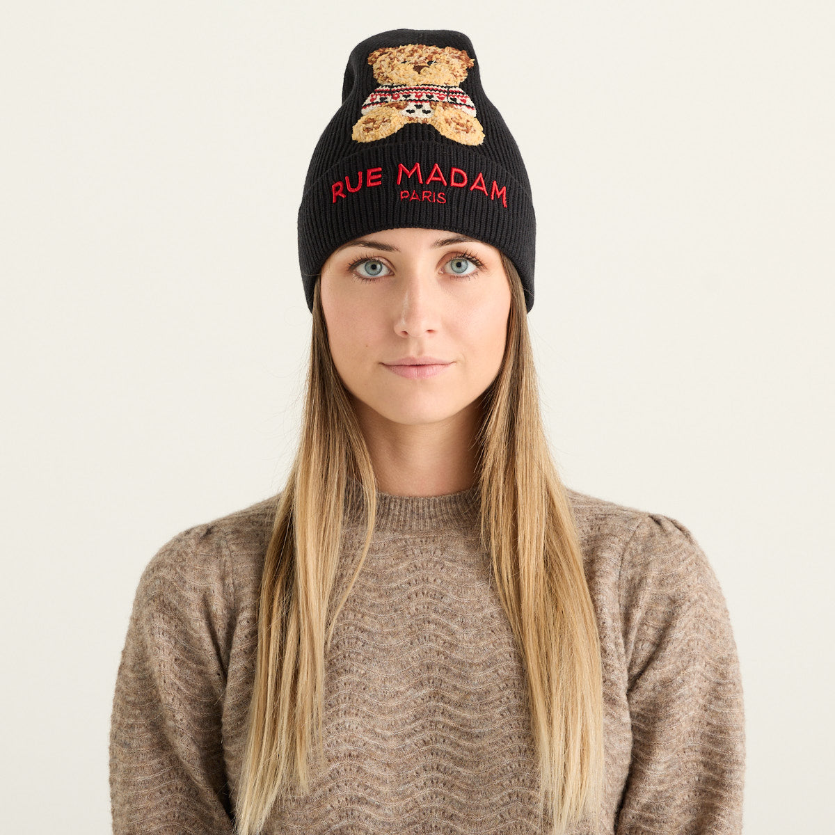 Rue Madam Paris Cappello Donna Nero con Orsetto Ricamato
