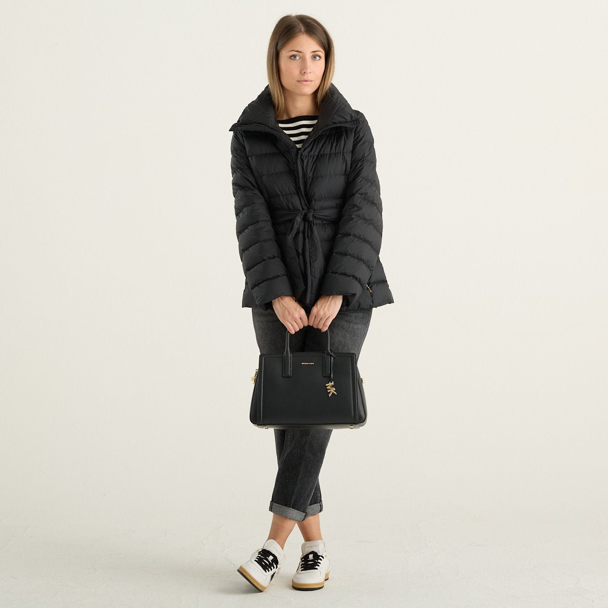 Weekend Max Mara piumino corto donna Corte nero con cintura