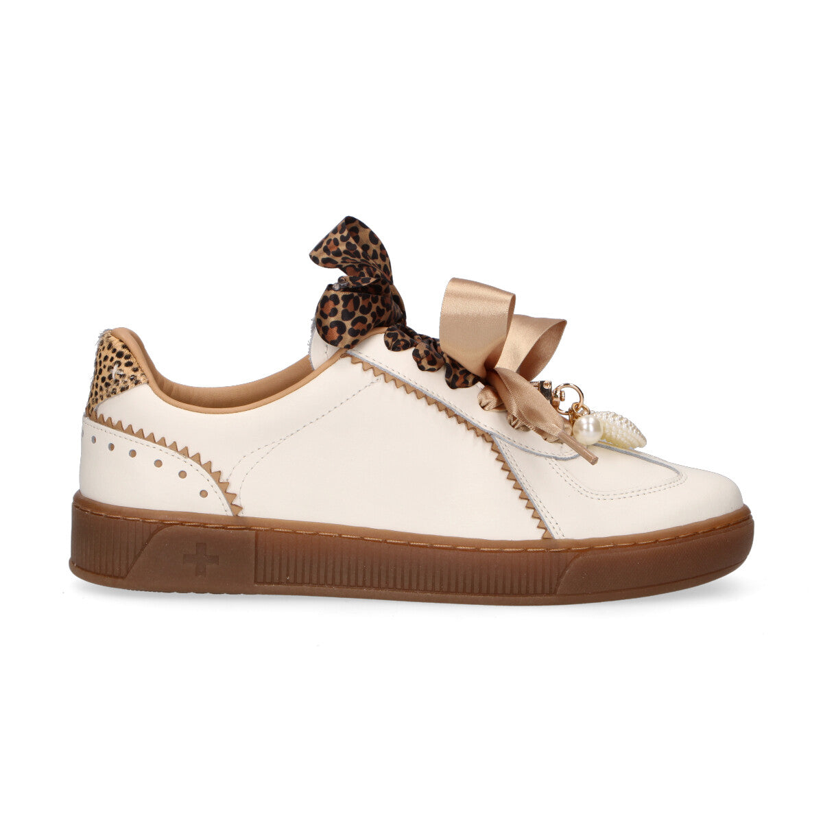 Gio+ sneaker Blue in pelle pana