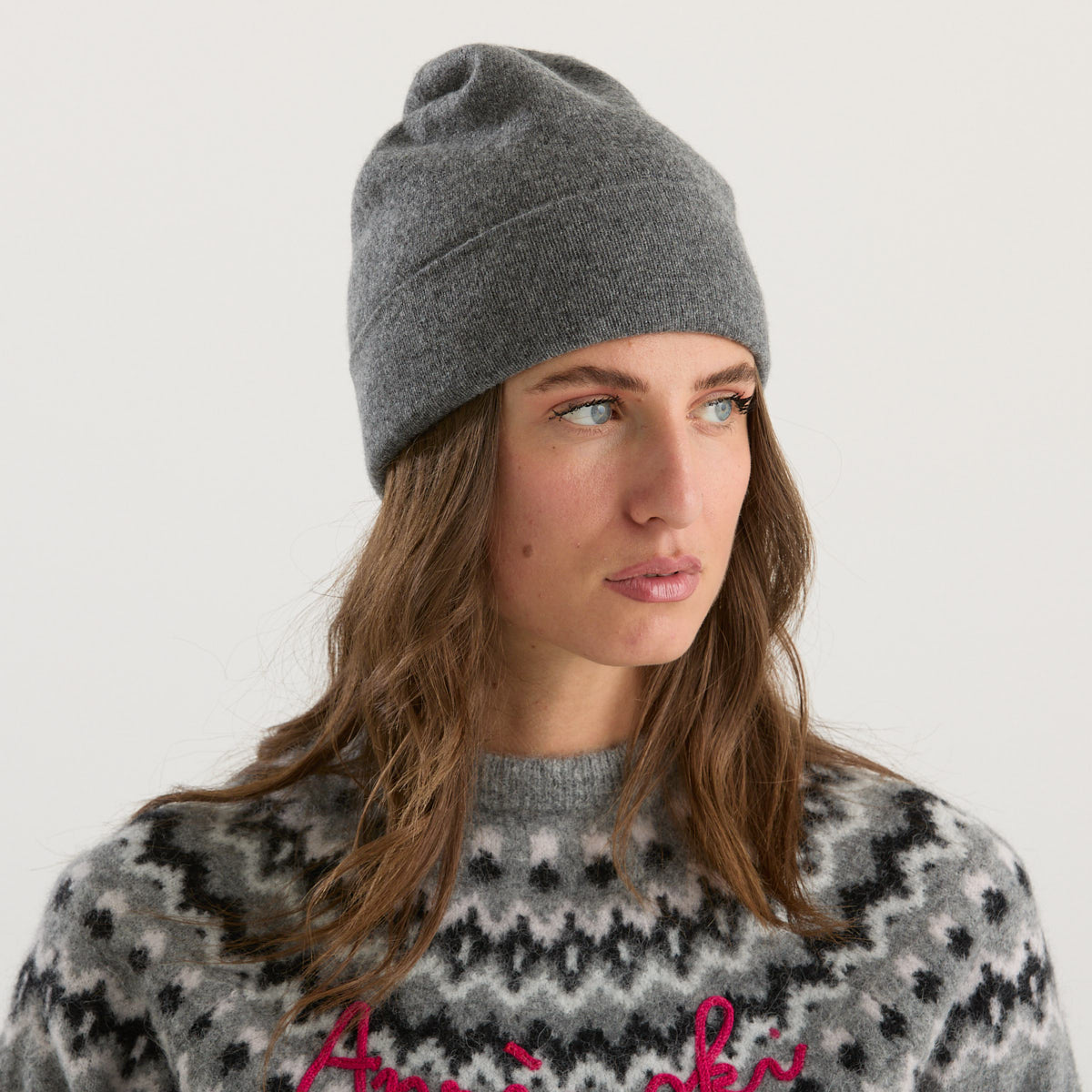 Maxmara berretto in tessuto grigio