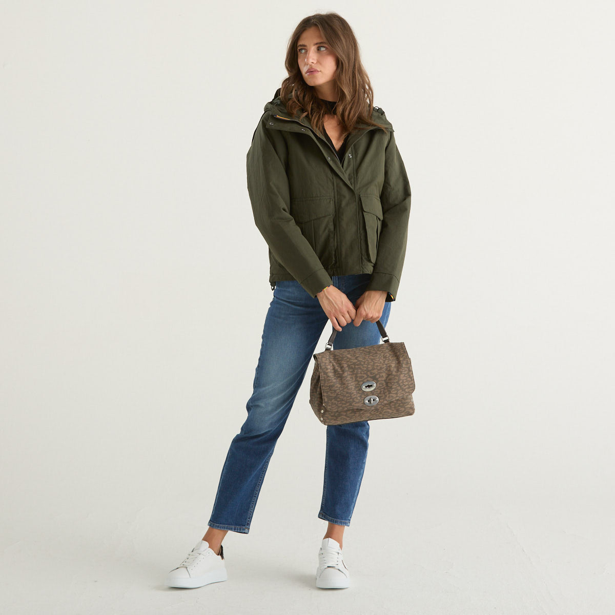 K-way parka corto con cappuccio verde