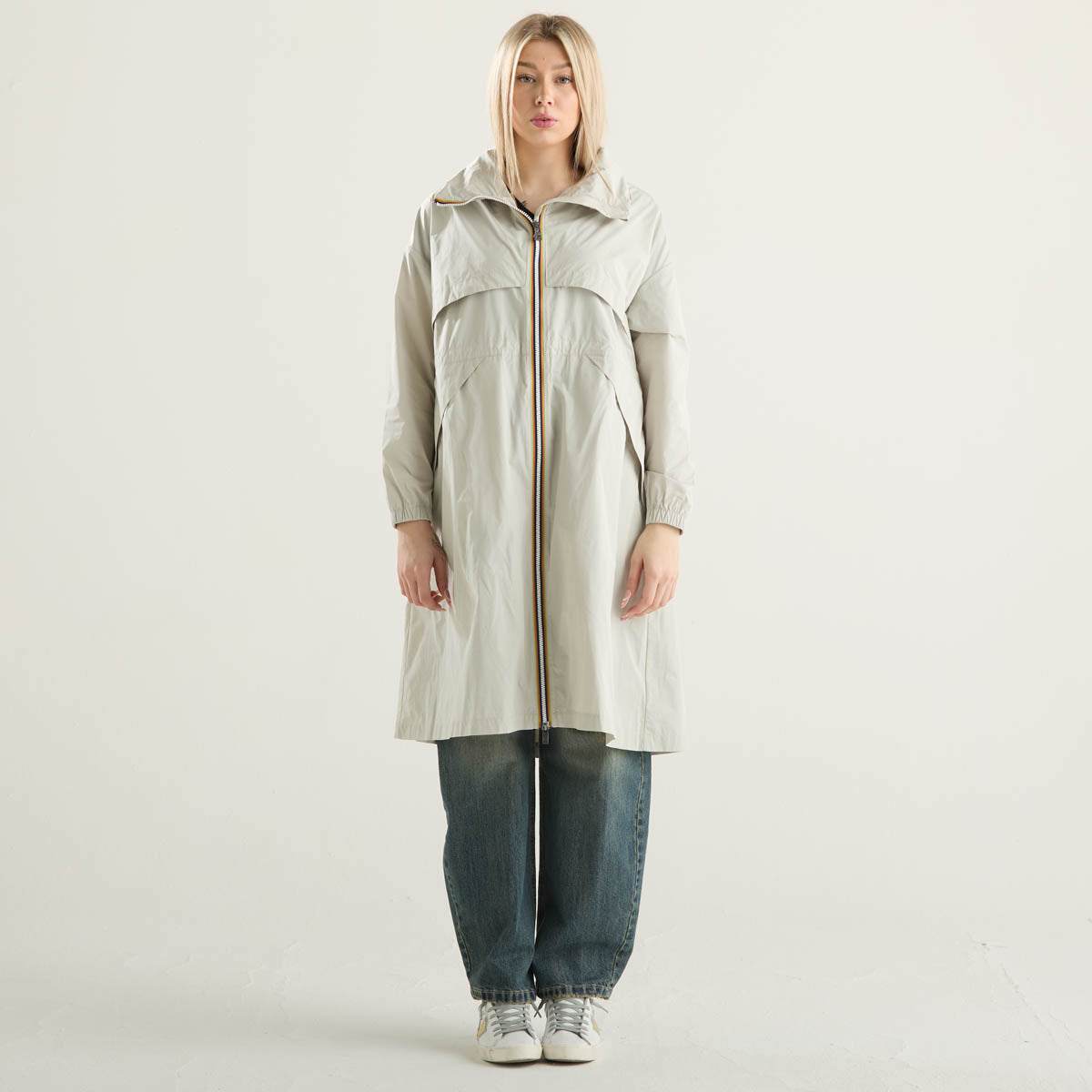 K-Way impermeabile lungo in tessuto beige chiaro